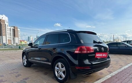 Volkswagen Touareg III, 2012 год, 2 100 000 рублей, 4 фотография
