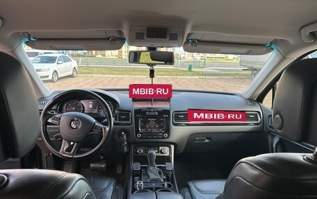 Volkswagen Touareg III, 2012 год, 2 100 000 рублей, 3 фотография