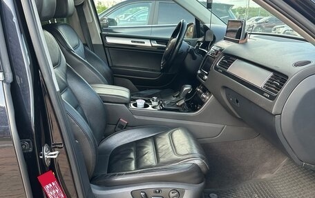 Volkswagen Touareg III, 2012 год, 2 100 000 рублей, 11 фотография