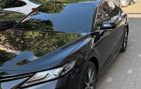 Toyota Camry, 2023 год, 4 200 000 рублей, 2 фотография