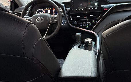Toyota Camry, 2023 год, 4 200 000 рублей, 7 фотография