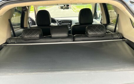 Mitsubishi Outlander III рестайлинг 3, 2013 год, 780 000 рублей, 11 фотография