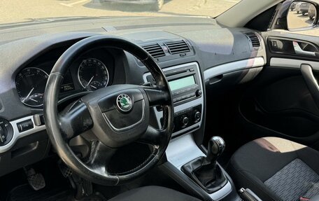 Skoda Octavia, 2010 год, 649 000 рублей, 5 фотография