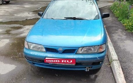 Nissan Almera, 1997 год, 150 000 рублей, 2 фотография