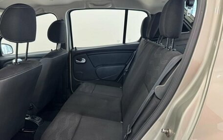 Renault Sandero II рестайлинг, 2014 год, 785 000 рублей, 14 фотография