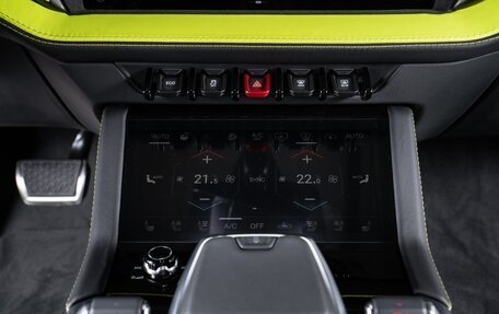 Lamborghini Urus I, 2025 год, 38 600 000 рублей, 16 фотография