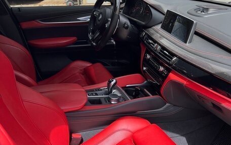 BMW X6 M, 2018 год, 5 800 000 рублей, 6 фотография