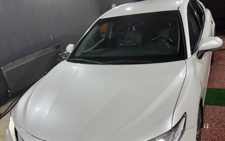 Toyota Camry, 2021 год, 3 450 000 рублей, 1 фотография