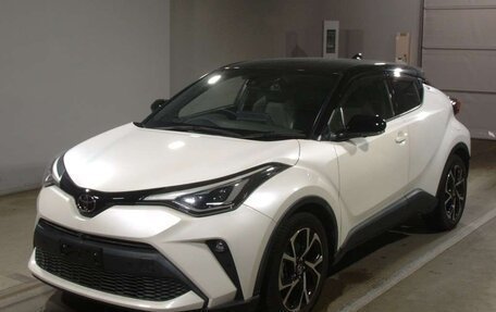Toyota C-HR I рестайлинг, 2022 год, 1 450 000 рублей, 1 фотография