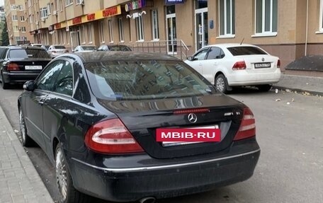 Mercedes-Benz CLK-Класс, 2005 год, 900 000 рублей, 2 фотография