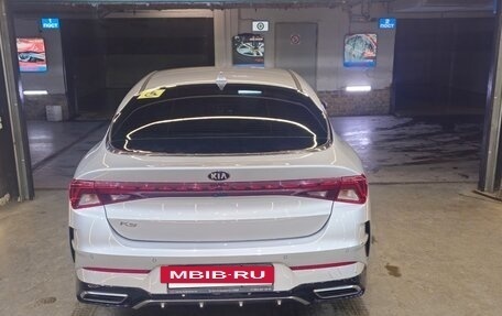 KIA K5, 2021 год, 2 700 000 рублей, 2 фотография