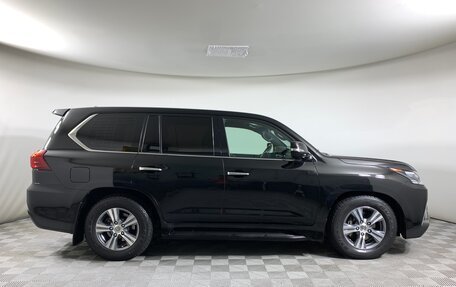 Lexus LX III, 2018 год, 7 400 000 рублей, 4 фотография