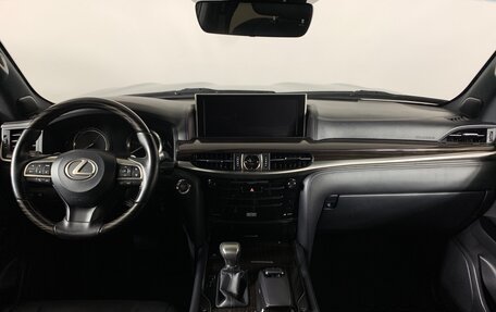 Lexus LX III, 2018 год, 7 400 000 рублей, 12 фотография
