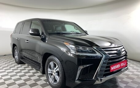 Lexus LX III, 2018 год, 7 400 000 рублей, 3 фотография