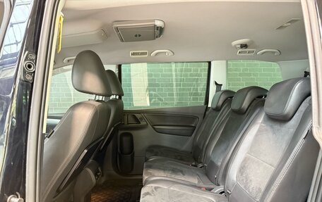 Volkswagen Sharan II, 2011 год, 1 349 000 рублей, 11 фотография