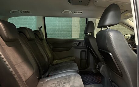 Volkswagen Sharan II, 2011 год, 1 349 000 рублей, 12 фотография