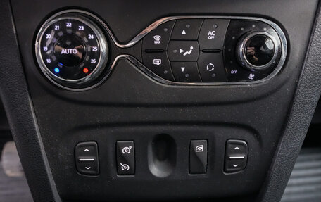 Renault Sandero II рестайлинг, 2014 год, 797 000 рублей, 14 фотография