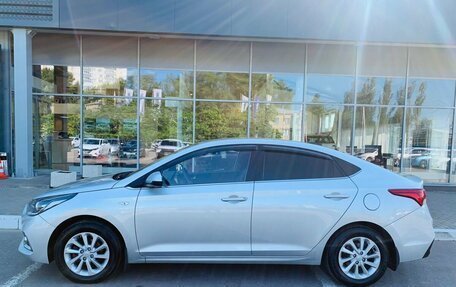 Hyundai Solaris II рестайлинг, 2018 год, 893 000 рублей, 8 фотография