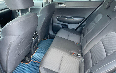 KIA Sportage IV рестайлинг, 2019 год, 2 100 000 рублей, 12 фотография
