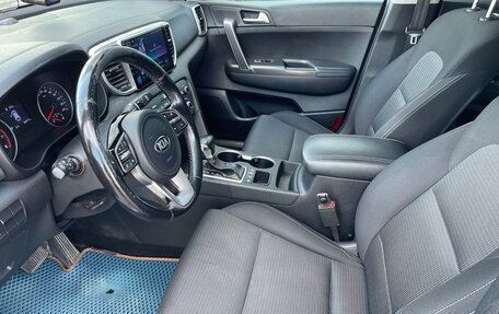 KIA Sportage IV рестайлинг, 2019 год, 2 100 000 рублей, 15 фотография