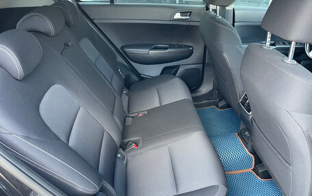 KIA Sportage IV рестайлинг, 2019 год, 2 100 000 рублей, 18 фотография