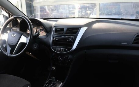 Hyundai Solaris II рестайлинг, 2011 год, 549 000 рублей, 13 фотография