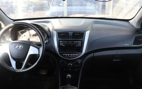 Hyundai Solaris II рестайлинг, 2011 год, 549 000 рублей, 14 фотография