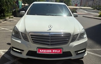 Mercedes-Benz E-Класс, 2012 год, 1 550 000 рублей, 1 фотография