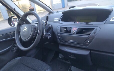 Citroen C4 Picasso II рестайлинг, 2012 год, 580 000 рублей, 12 фотография