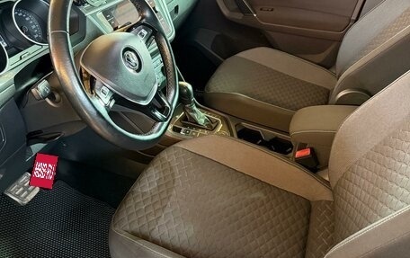 Volkswagen Tiguan II, 2018 год, 2 500 000 рублей, 10 фотография