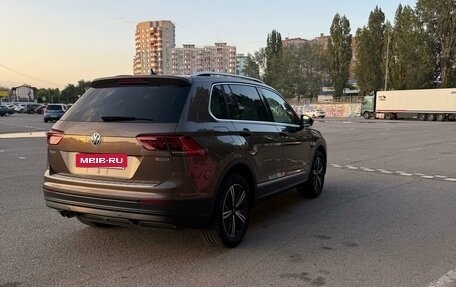 Volkswagen Tiguan II, 2018 год, 2 500 000 рублей, 5 фотография