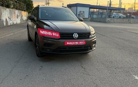 Volkswagen Tiguan II, 2018 год, 2 500 000 рублей, 7 фотография