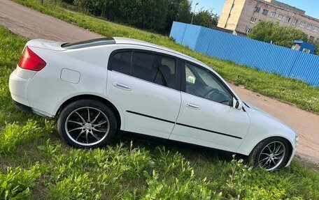 Nissan Skyline, 2001 год, 650 000 рублей, 6 фотография