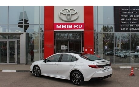 Toyota Camry, 2024 год, 3 860 000 рублей, 7 фотография