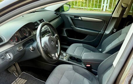 Volkswagen Passat B7, 2011 год, 1 245 000 рублей, 7 фотография