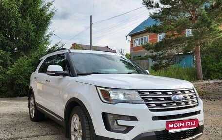 Ford Explorer VI, 2016 год, 2 850 000 рублей, 2 фотография