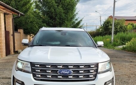 Ford Explorer VI, 2016 год, 2 850 000 рублей, 7 фотография