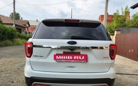 Ford Explorer VI, 2016 год, 2 850 000 рублей, 10 фотография