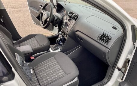Volkswagen Polo VI (EU Market), 2019 год, 900 000 рублей, 8 фотография