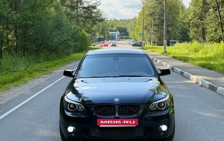 BMW 5 серия, 2005 год, 1 300 000 рублей, 12 фотография