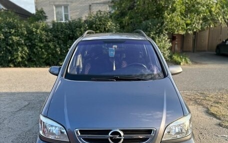 Opel Zafira A рестайлинг, 2005 год, 650 000 рублей, 8 фотография