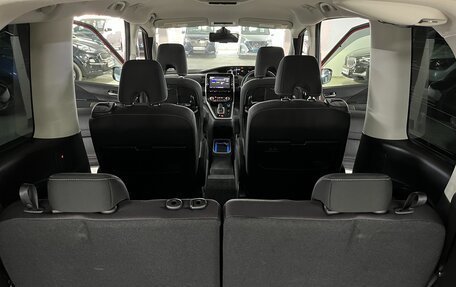 Nissan Serena IV, 2018 год, 2 299 000 рублей, 24 фотография