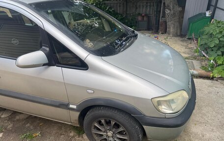 Opel Zafira A рестайлинг, 2004 год, 350 000 рублей, 4 фотография