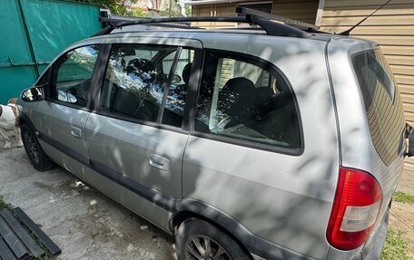 Opel Zafira A рестайлинг, 2004 год, 350 000 рублей, 7 фотография