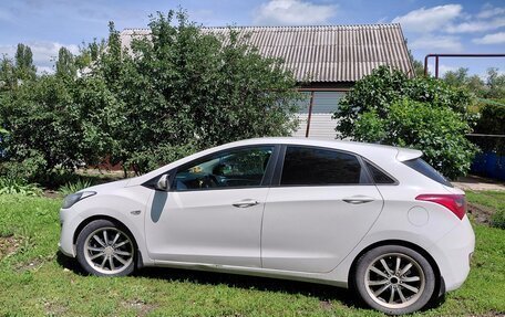 Hyundai i30 II рестайлинг, 2014 год, 800 000 рублей, 8 фотография