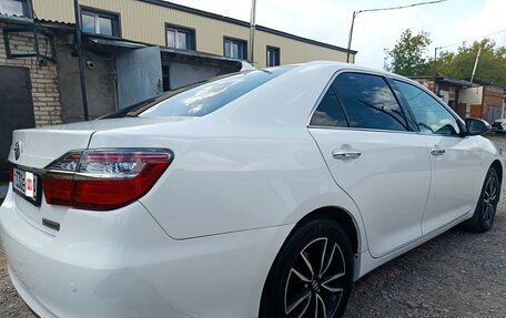 Toyota Camry, 2017 год, 1 750 000 рублей, 4 фотография