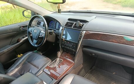 Toyota Camry, 2017 год, 1 750 000 рублей, 14 фотография