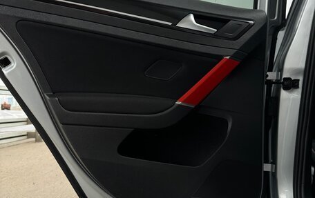 Volkswagen Golf GTI VII, 2017 год, 2 190 000 рублей, 15 фотография