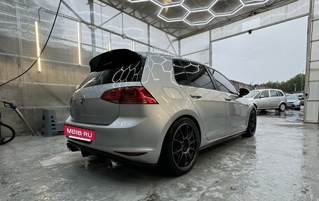Volkswagen Golf GTI VII, 2017 год, 2 190 000 рублей, 8 фотография