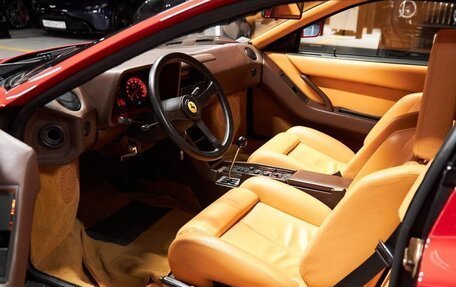 Ferrari Testarossa, 1990 год, 25 000 000 рублей, 13 фотография